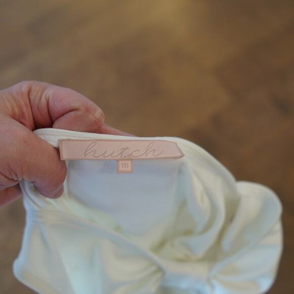 Hutch Skater Dress Womens‎ Size Medium White Sleeveless Cutout Bow Front Pleated - Picture 4 of 10